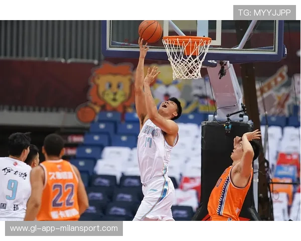 NBL男篮后卫急停三分准星火热:训练室到赛场的极致爆发